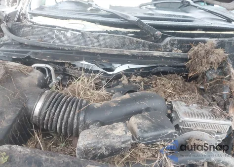 2022 Jeep Wagoneer Series Ii 4X4 from USA, damaged, VIN 1C4SJVBT5NS106711